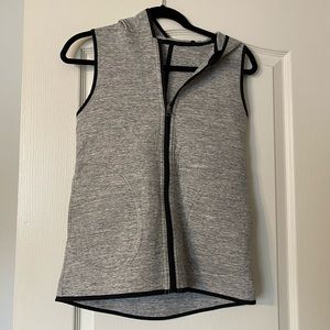 lululemon spacer vest size 4